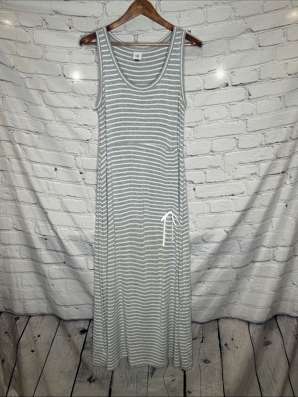 Cabi Gray & White Striped Sleeveless Maxi Dress Size Medium Excellent Condition